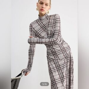 Commense Checked Long-Sleeve Mock Neck Maxi Dress
